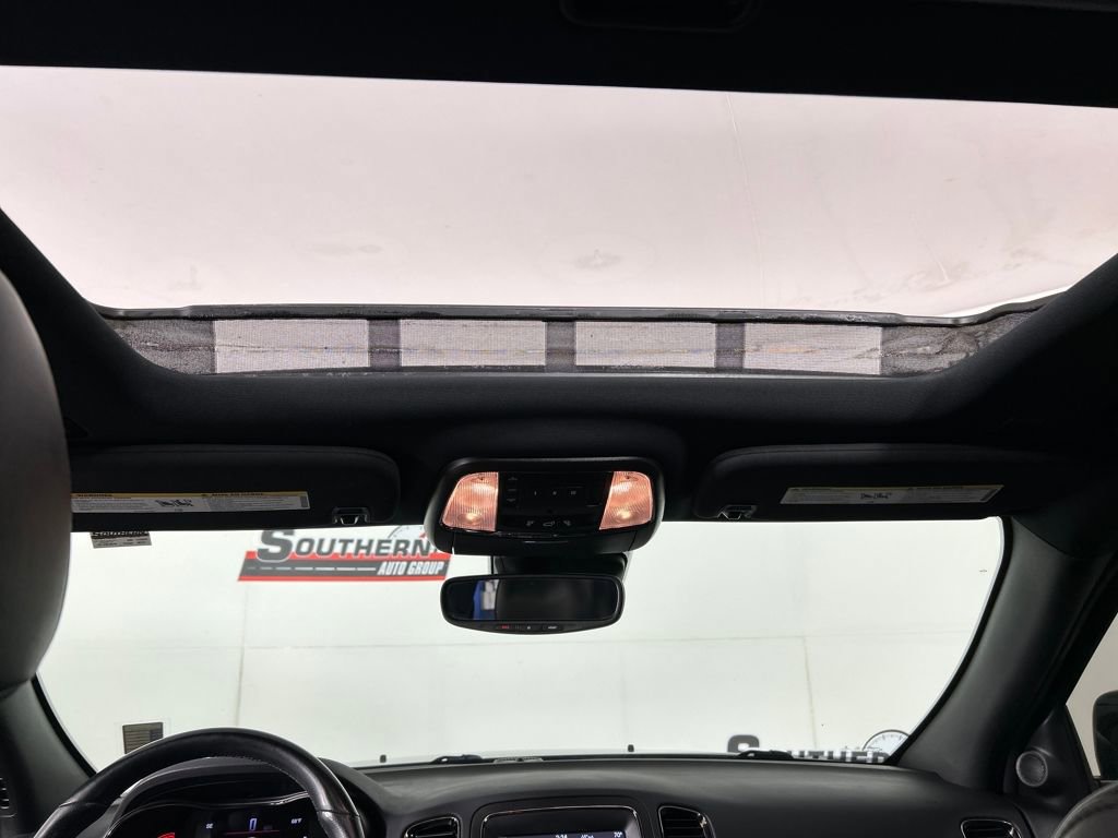 Used 2020 Dodge Durango R/T w/ Technology Group image 23