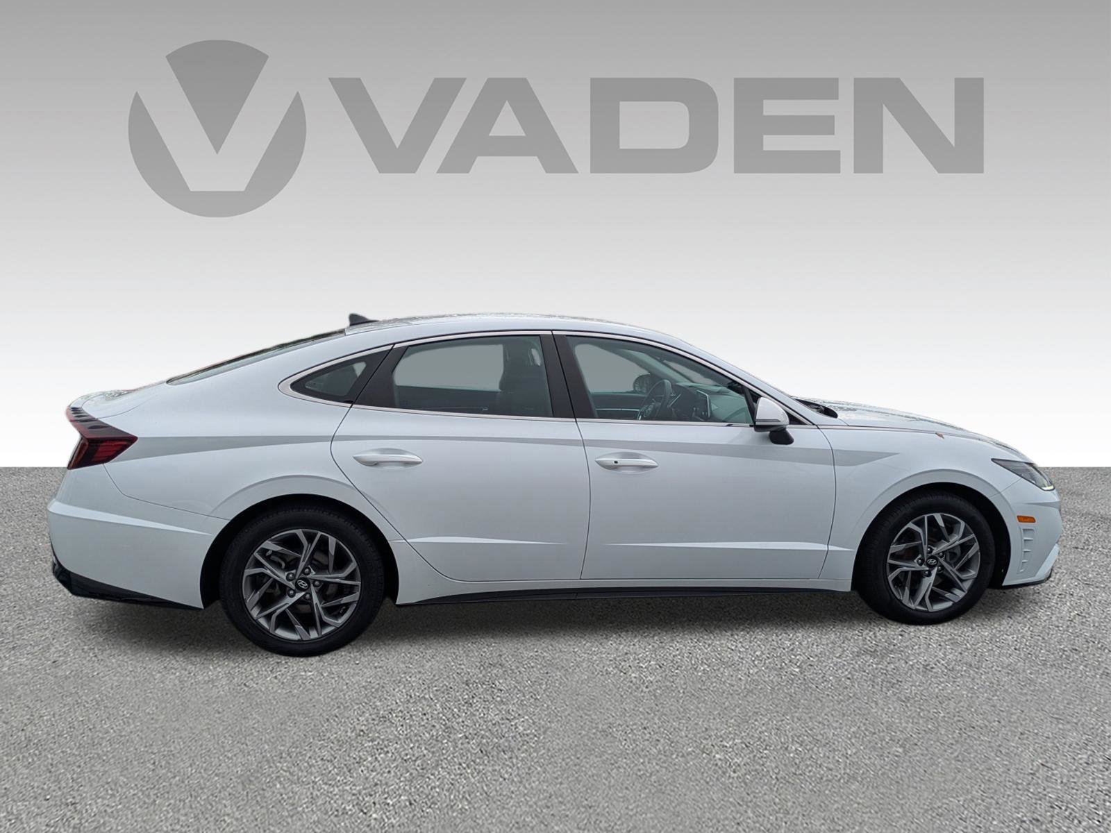 Used 2020 Hyundai Sonata SEL w/ Cargo Package image 23