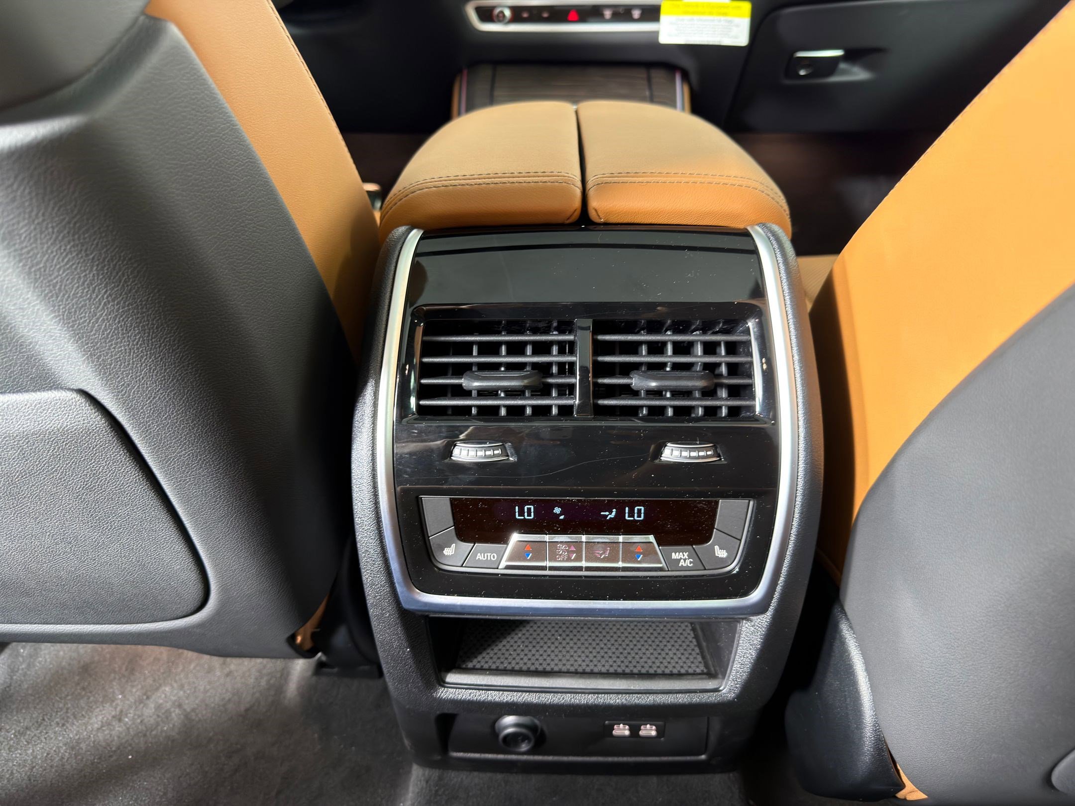 New 2026 BMW X5 xDrive40i w/ M Sport Package image 29