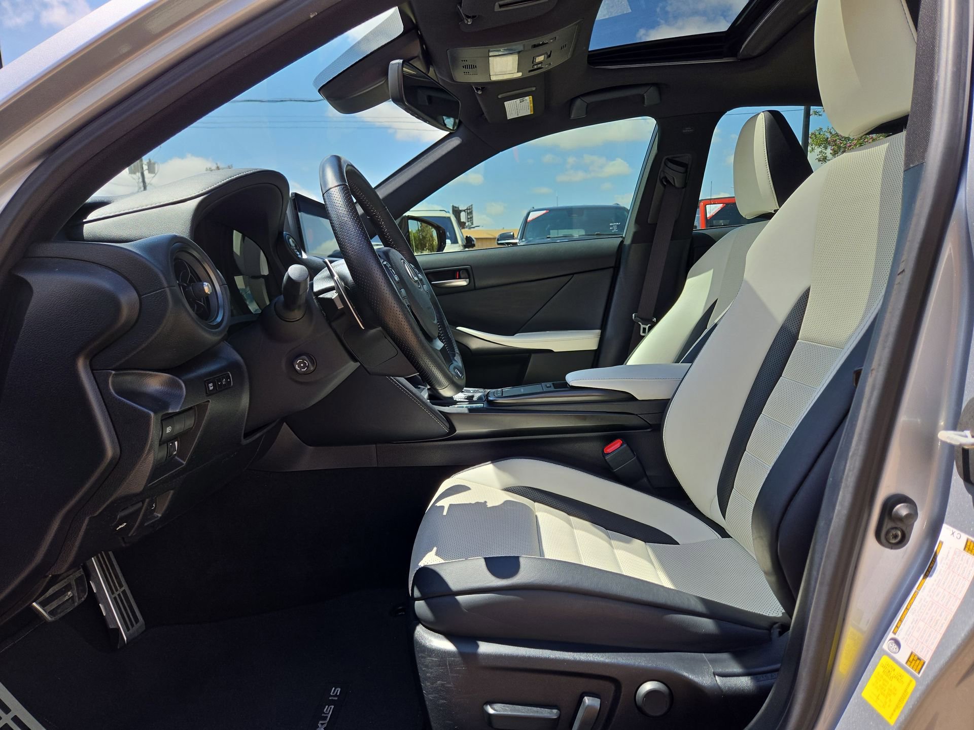Certified 2023 Lexus IS 350 F Sport w/ Navigation Package RWD image 16
