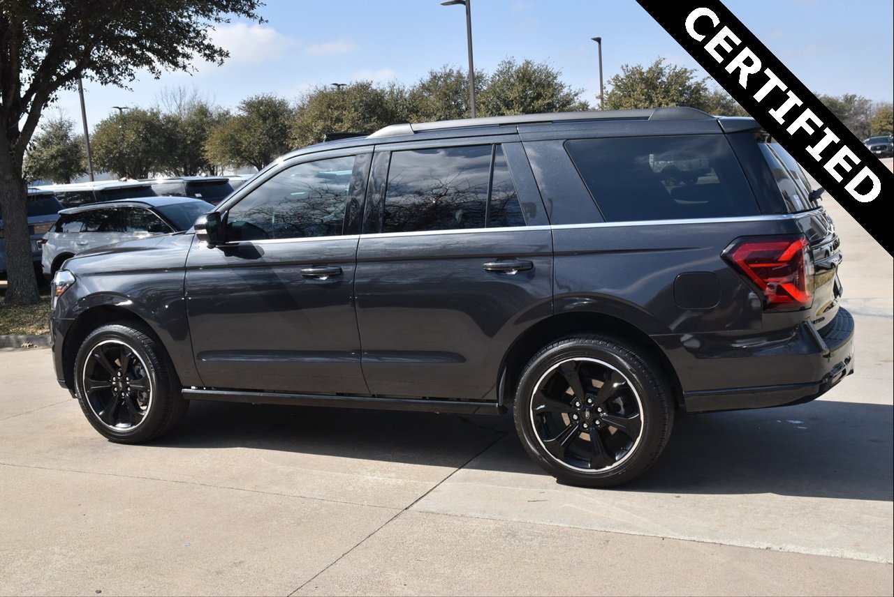 Certified 2023 Ford Expedition Limited image 11