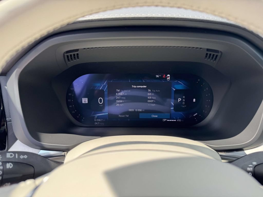Certified 2026 Volvo XC60 B5 Ultra w/ Climate Package AWD/4WD image 23