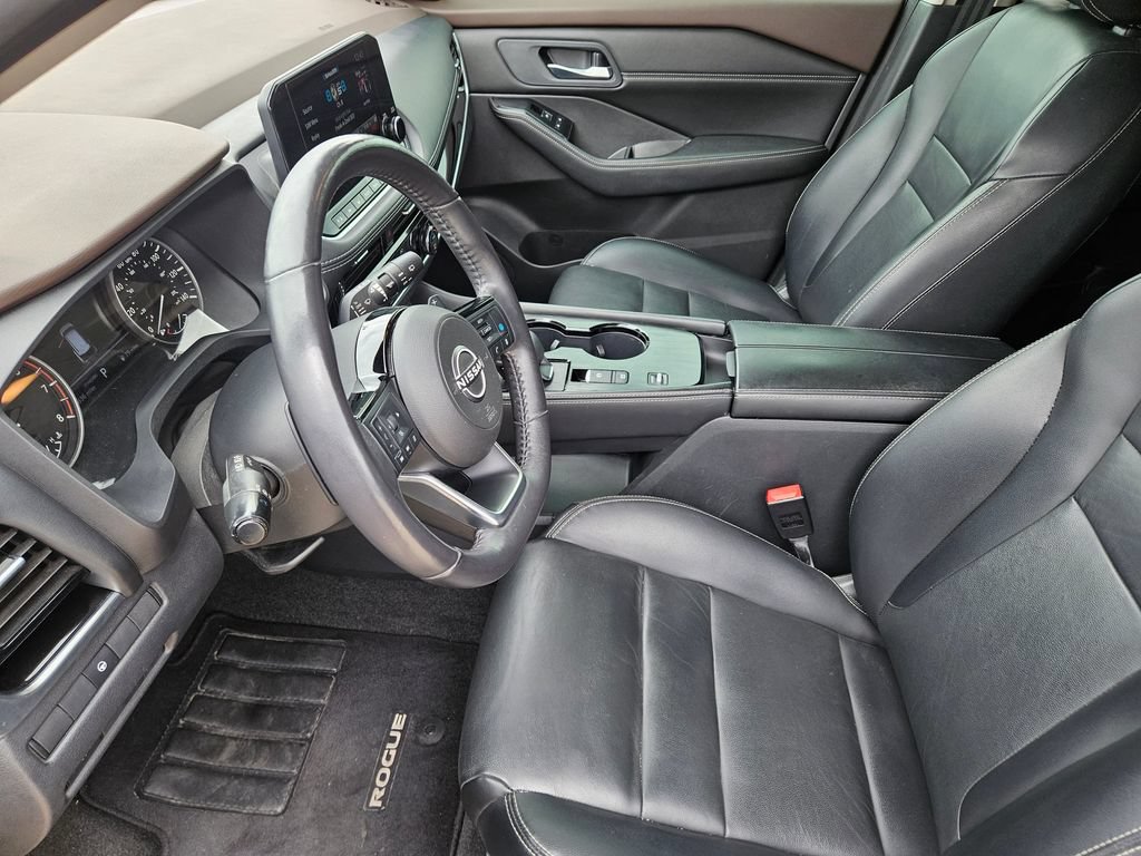 Used 2023 Nissan Rogue SL w/ SL Premium Package FWD image 14