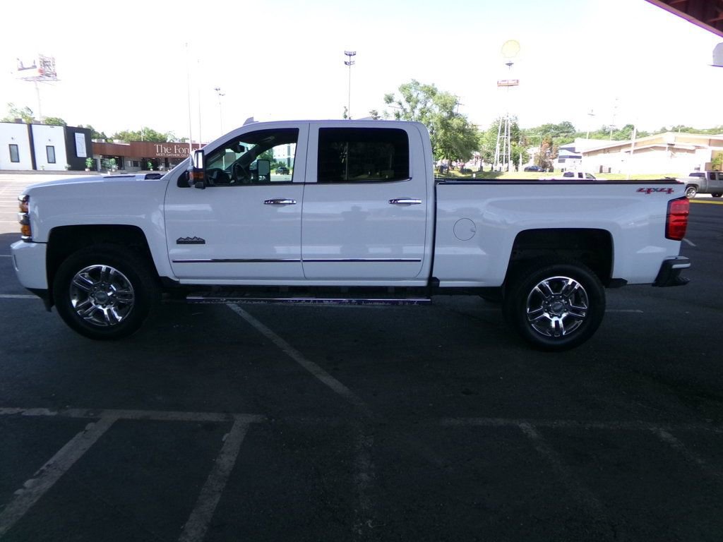 Used 2016 Chevrolet Silverado 2500 High Country w/ Duramax Plus Package AWD/4WD image 1