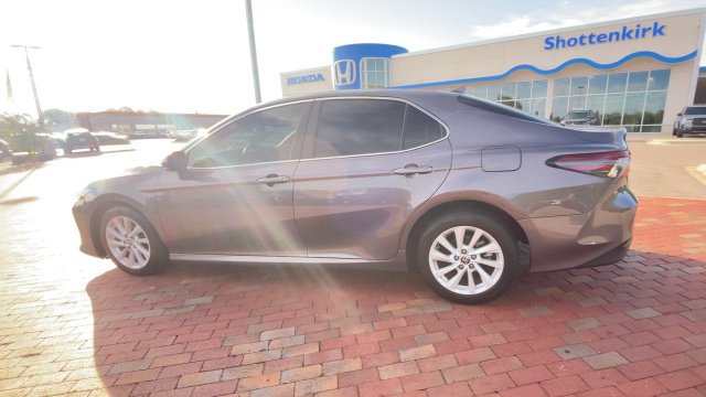 Used 2023 Toyota Camry LE FWD image 7