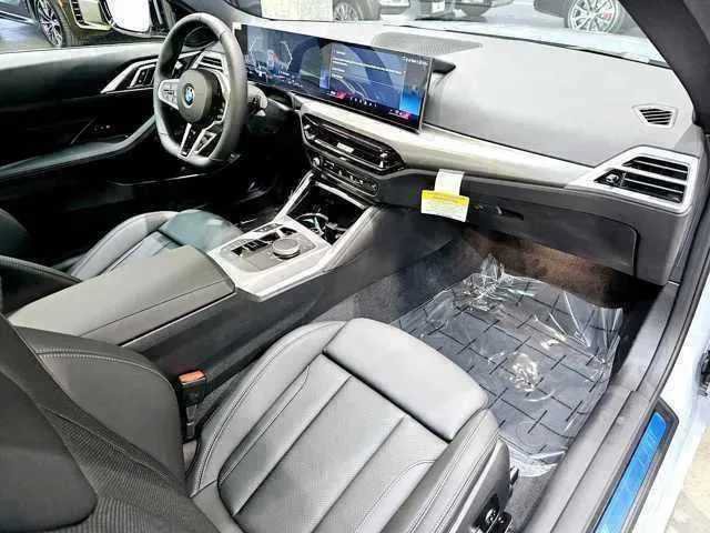 Used 2025 BMW 430i xDrive Coupe w/ M Sport Package AWD/4WD image 10
