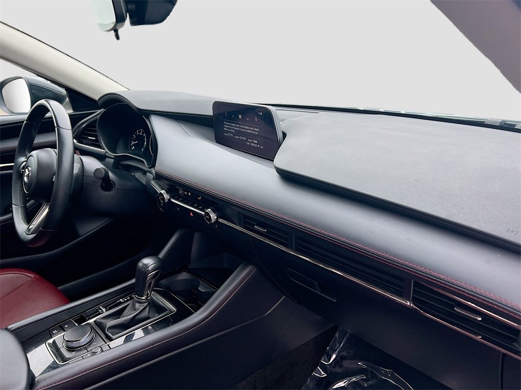 Used 2024 MAZDA MAZDA3 s image 28