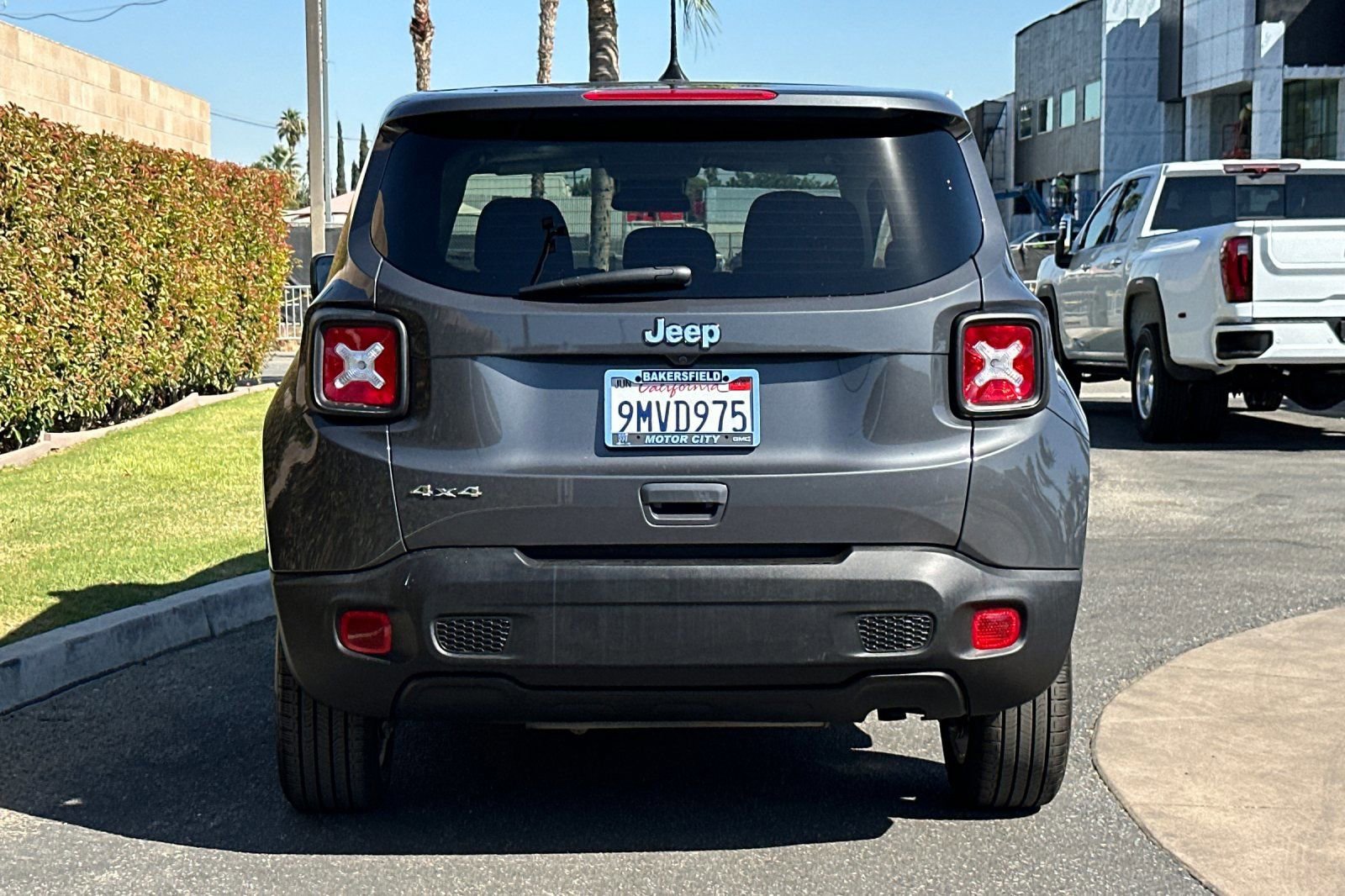Used 2023 Jeep Renegade Latitude image 5