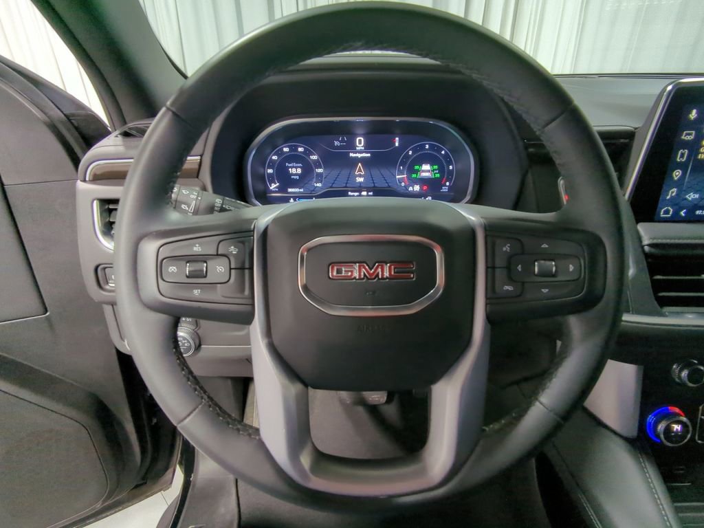 Used 2023 GMC Yukon SLE image 31