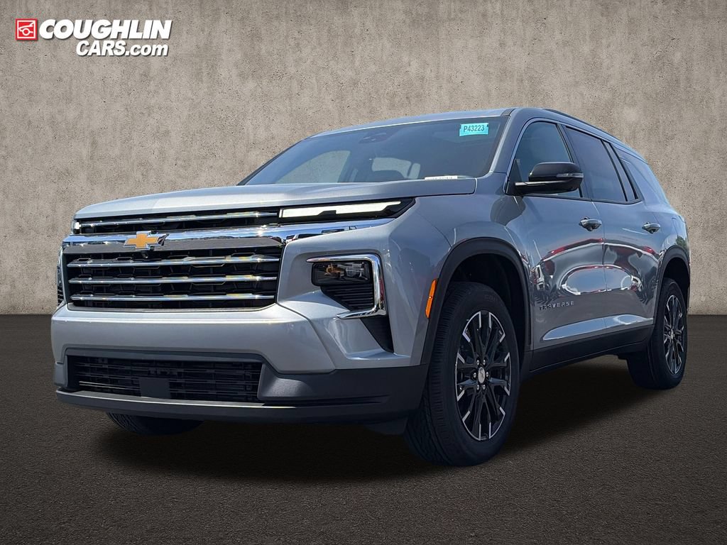 New 2026 Chevrolet Traverse LT w/ Sun and Wheel Package AWD/4WD image 3