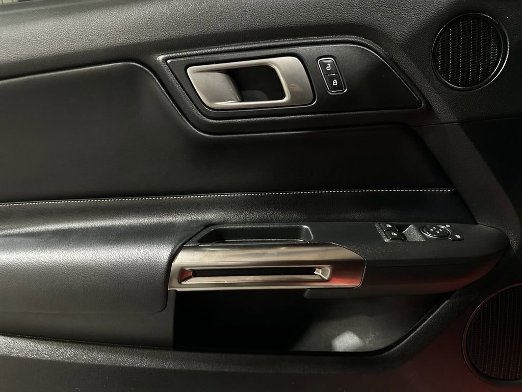 Used 2022 Ford Mustang Shelby GT500 w/ Technology Package image 15