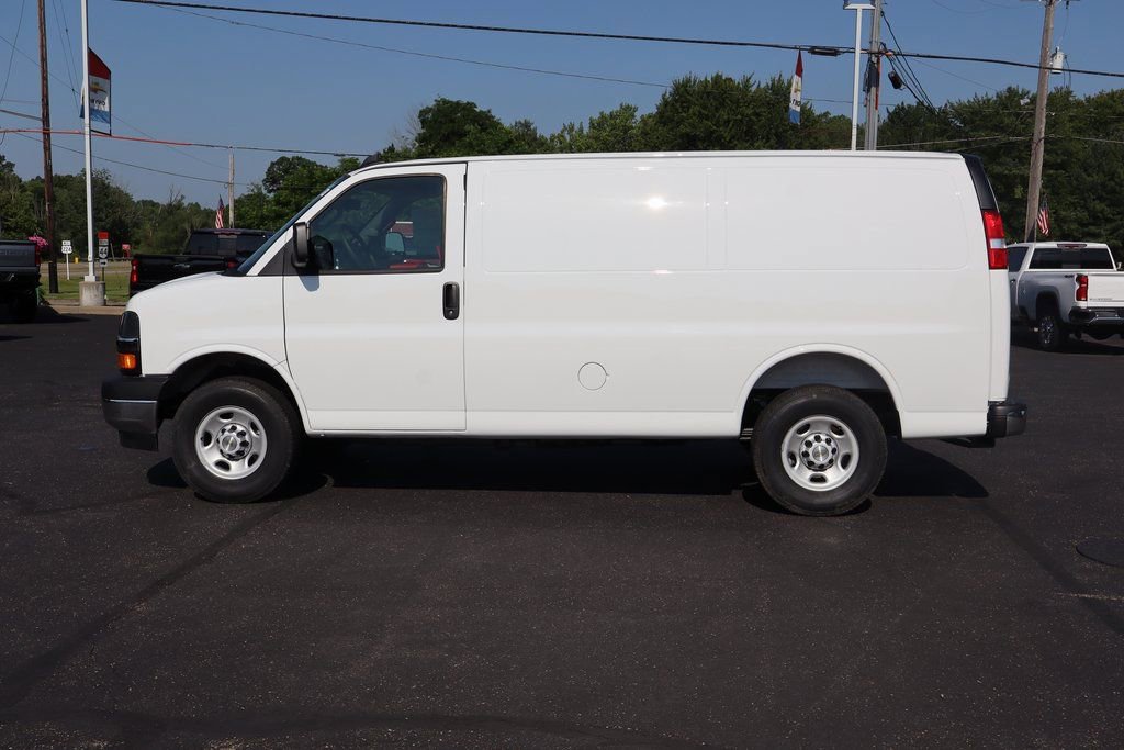 New 2025 Chevrolet Express 2500 w/ Driver Convenience Package image 20