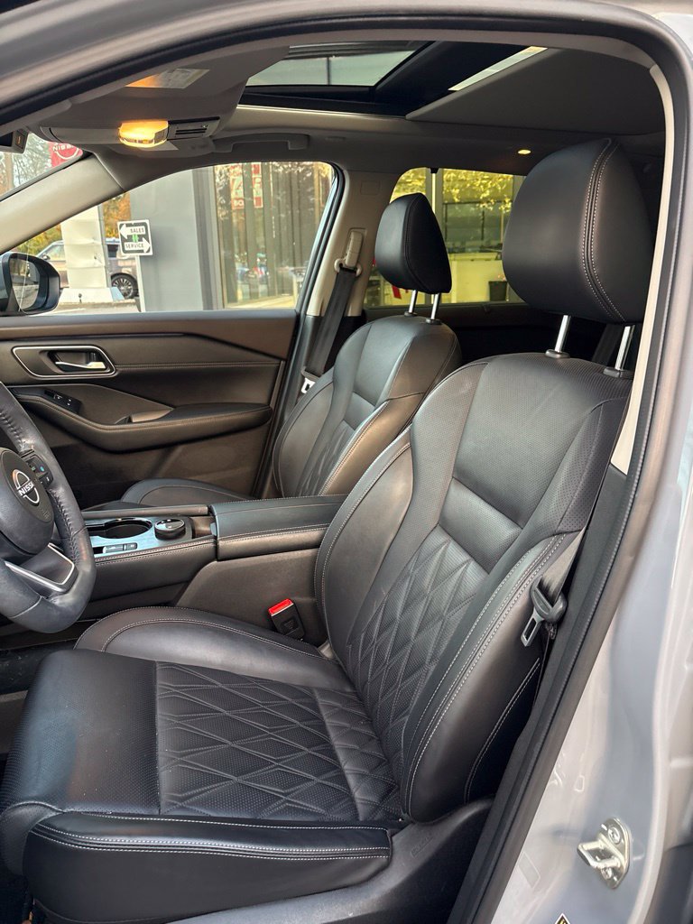 Certified 2023 Nissan Rogue Platinum w/ Platinum Premium Package AWD/4WD image 6