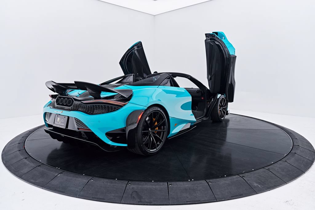 Used 2022 McLaren 765LT RWD image 39