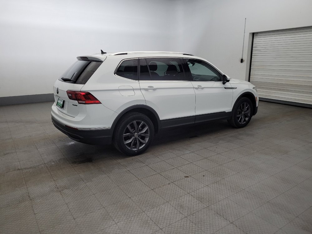 Used 2022 Volkswagen Tiguan SE image 10