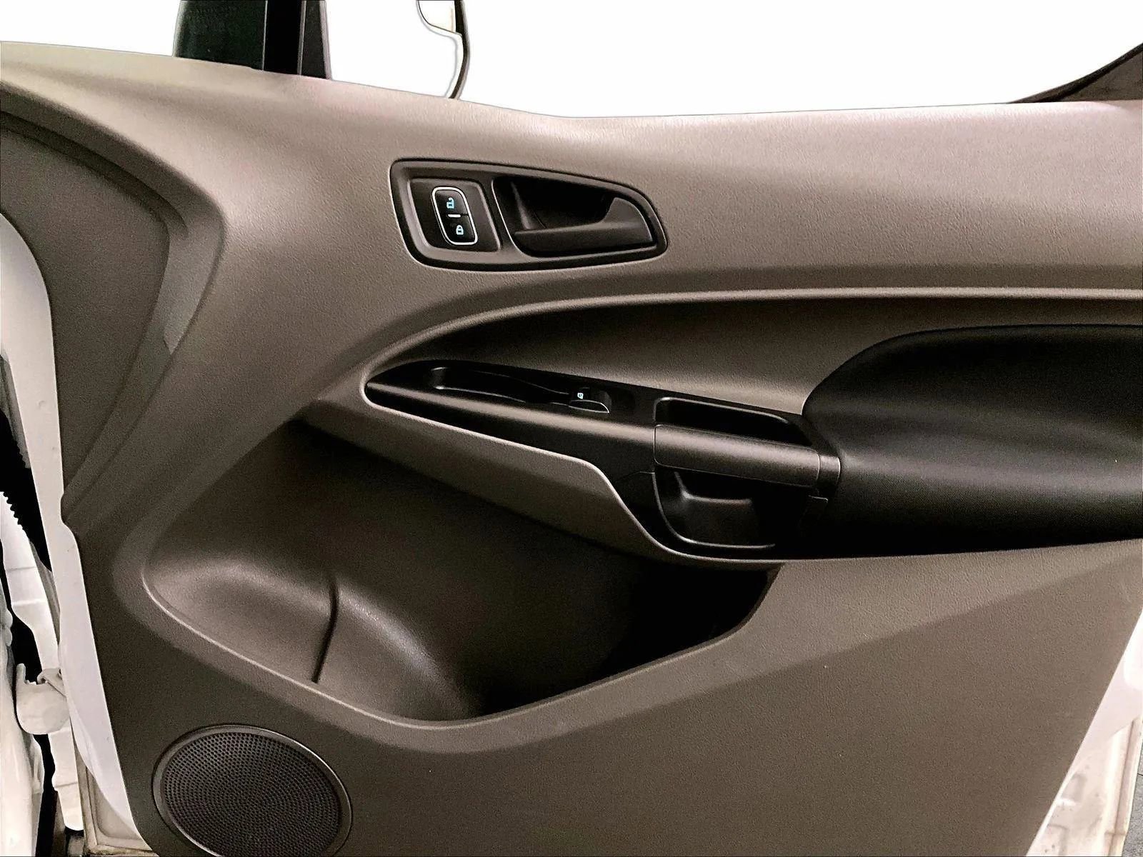 Used 2022 Ford Transit Connect XL image 23