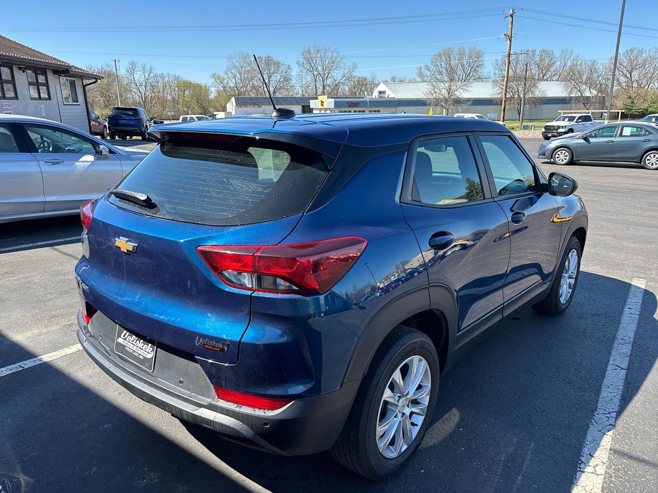 Used 2021 Chevrolet TrailBlazer LS FWD image 3