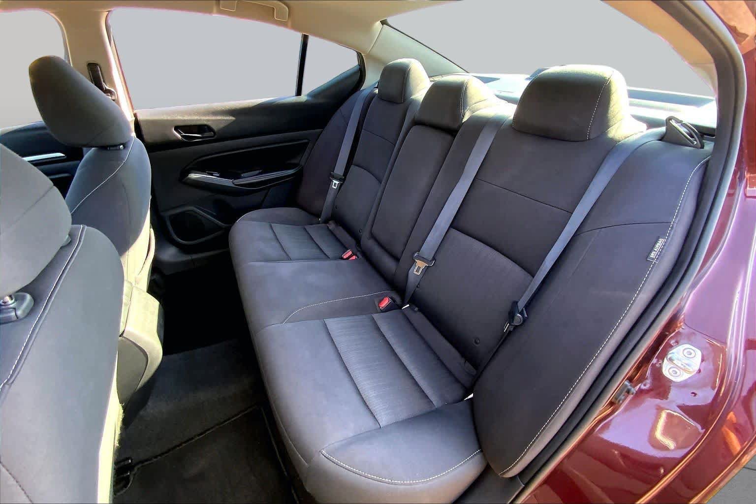 Used 2023 Nissan Altima 2.5 SV FWD image 21