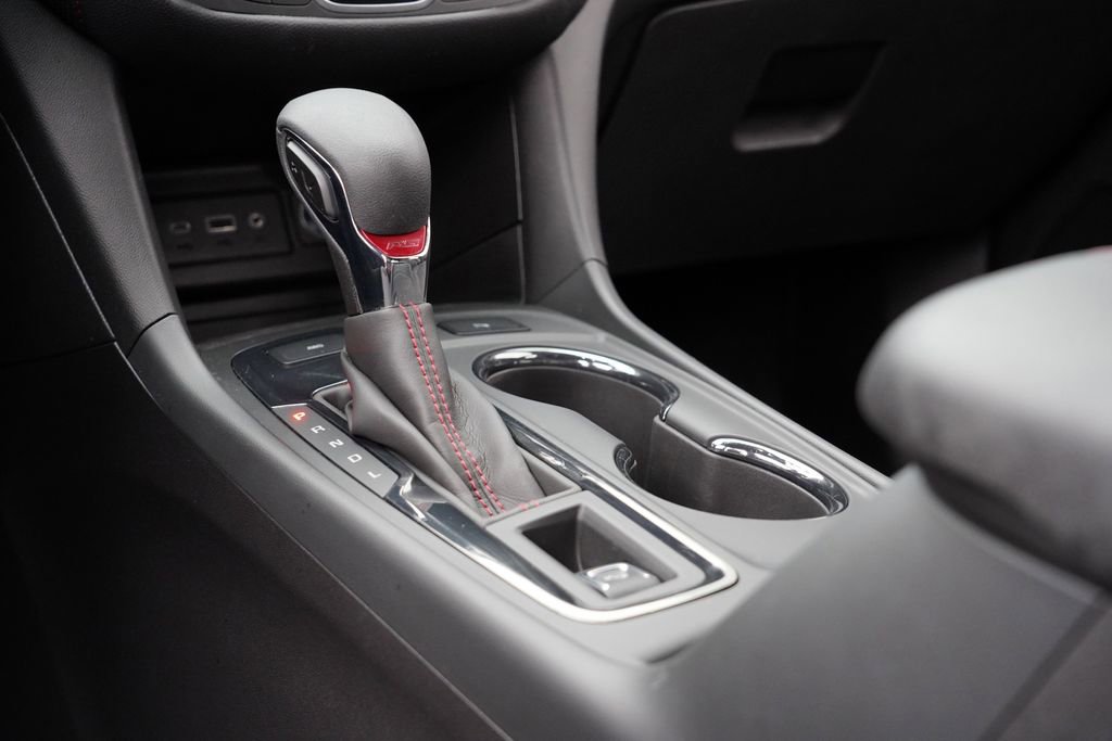 Used 2024 Chevrolet Equinox RS image 25