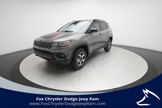 Used 2022 Jeep Compass Trailhawk w/ Trailhawk Convenience Group image 1