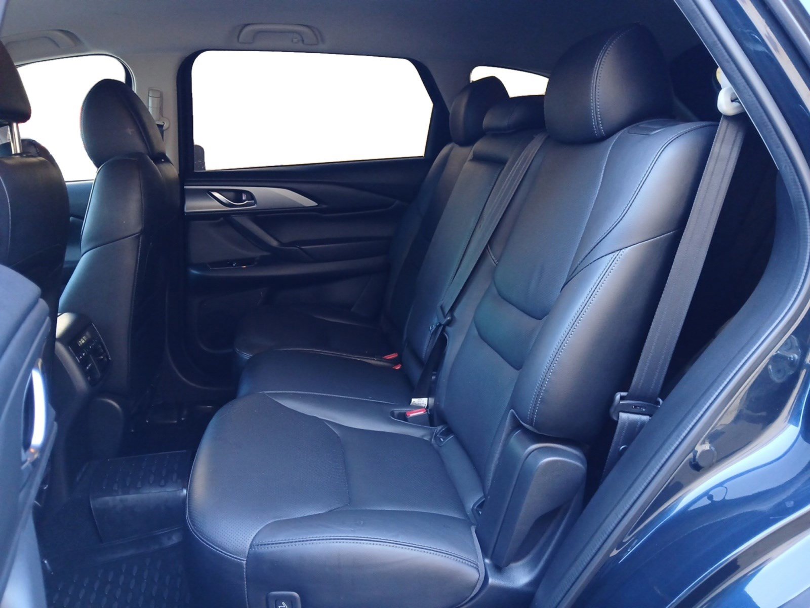 Used 2020 MAZDA CX-9 Touring image 13
