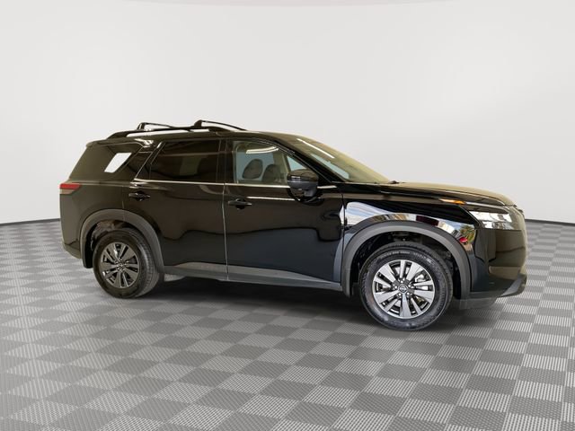 Certified 2024 Nissan Pathfinder SV w/ SV Premium Package image 13