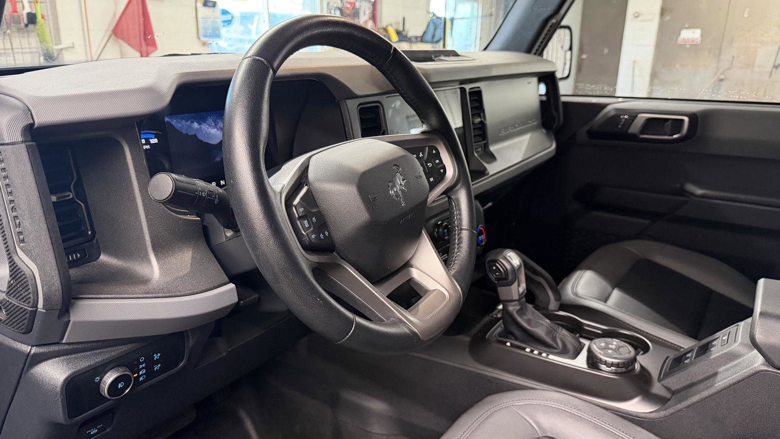 Used 2024 Ford Bronco Big Bend image 14