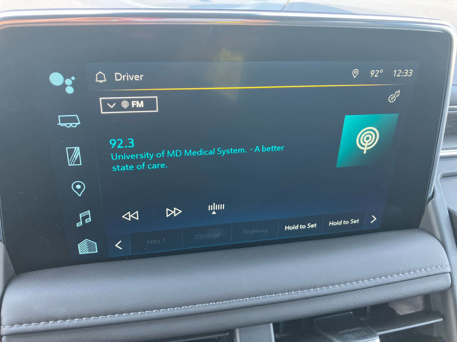 Used 2024 Chevrolet Tahoe Z71 w/ Luxury Package image 17