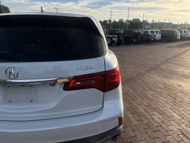 Used 2020 Acura MDX FWD image 11