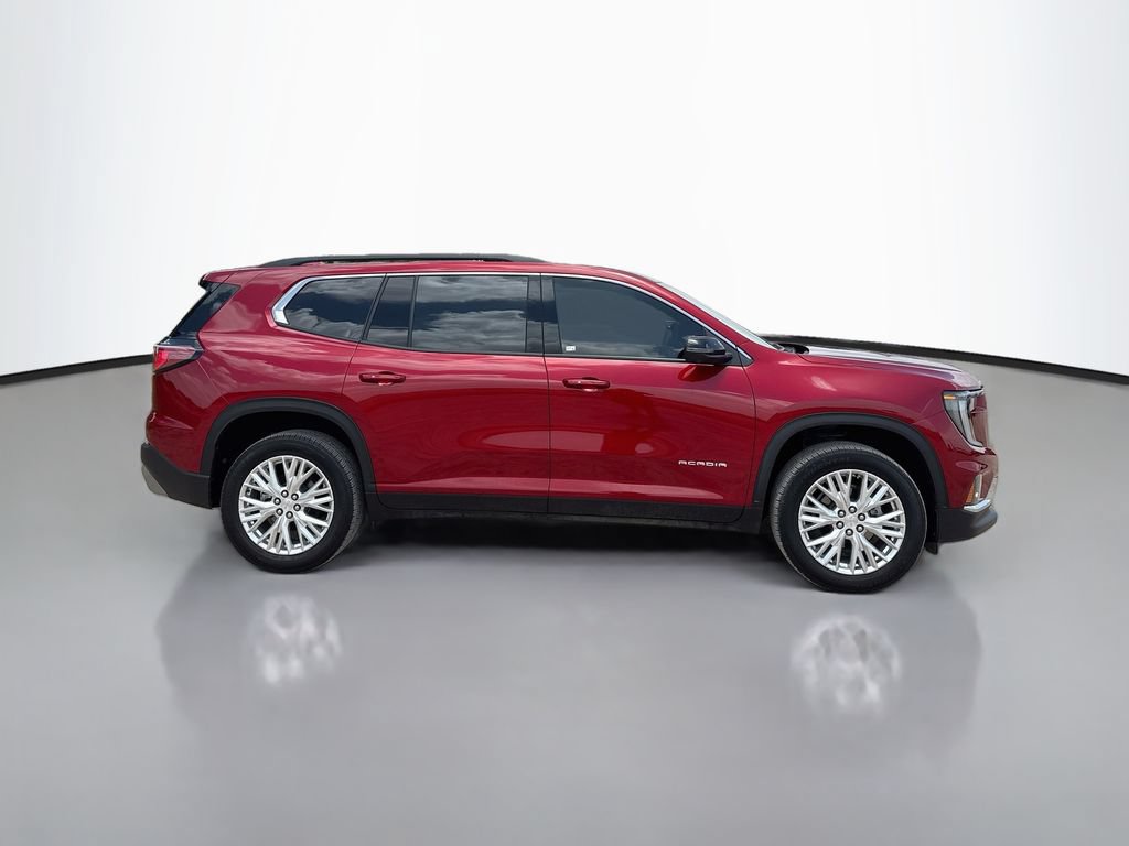 Used 2025 GMC Acadia Elevation w/ Elevation Premium Package FWD image 8