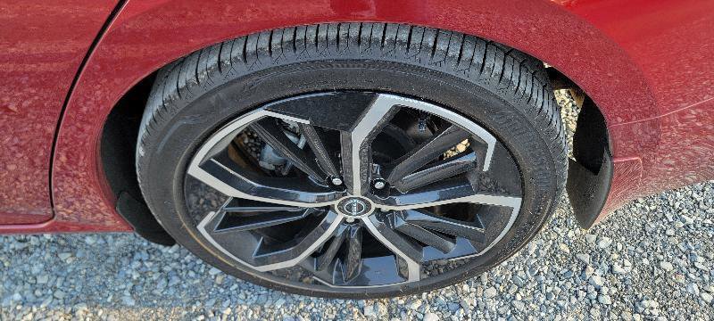 Used 2024 Nissan Altima 2.5 SR FWD image 7