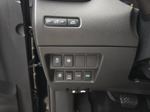 Used 2022 Nissan Rogue Sport SL AWD/4WD image 37