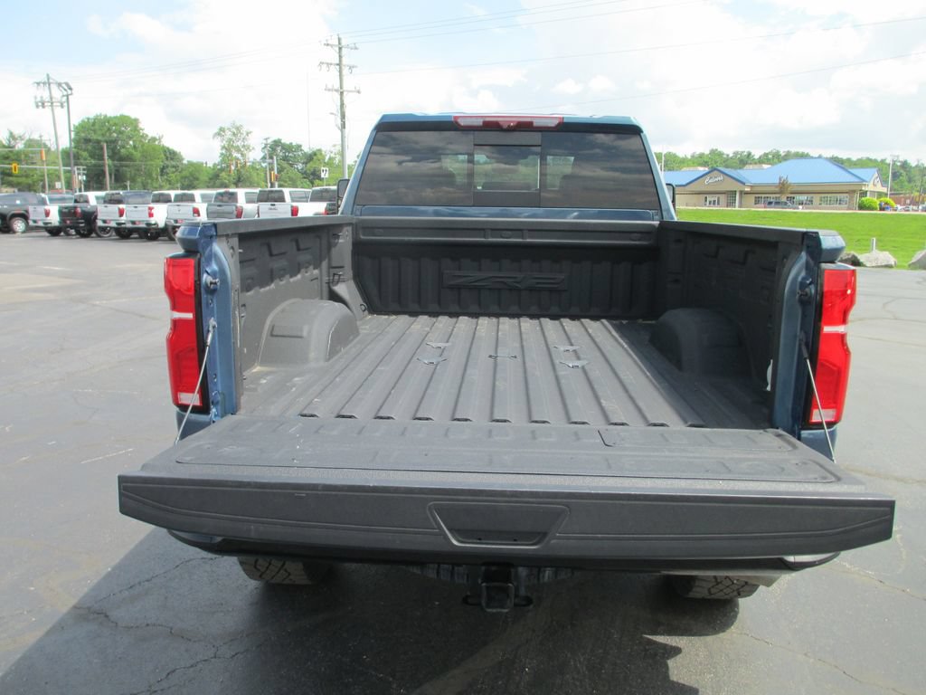 Certified 2024 Chevrolet Silverado 2500 ZR2 w/ Technology Package AWD/4WD image 7