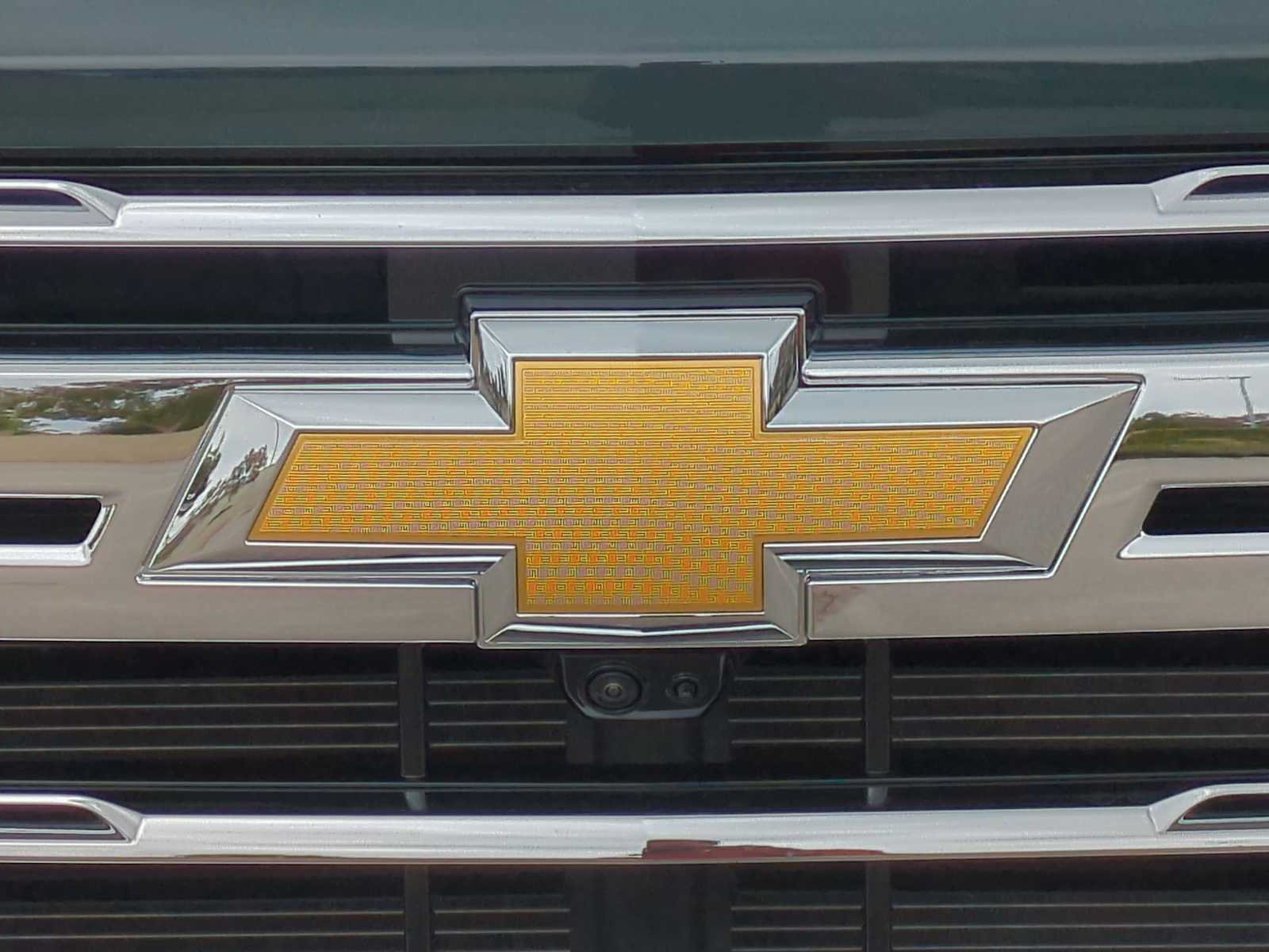 New 2026 Chevrolet Silverado 2500 LTZ w/ LTZ Convenience Package AWD/4WD image 8