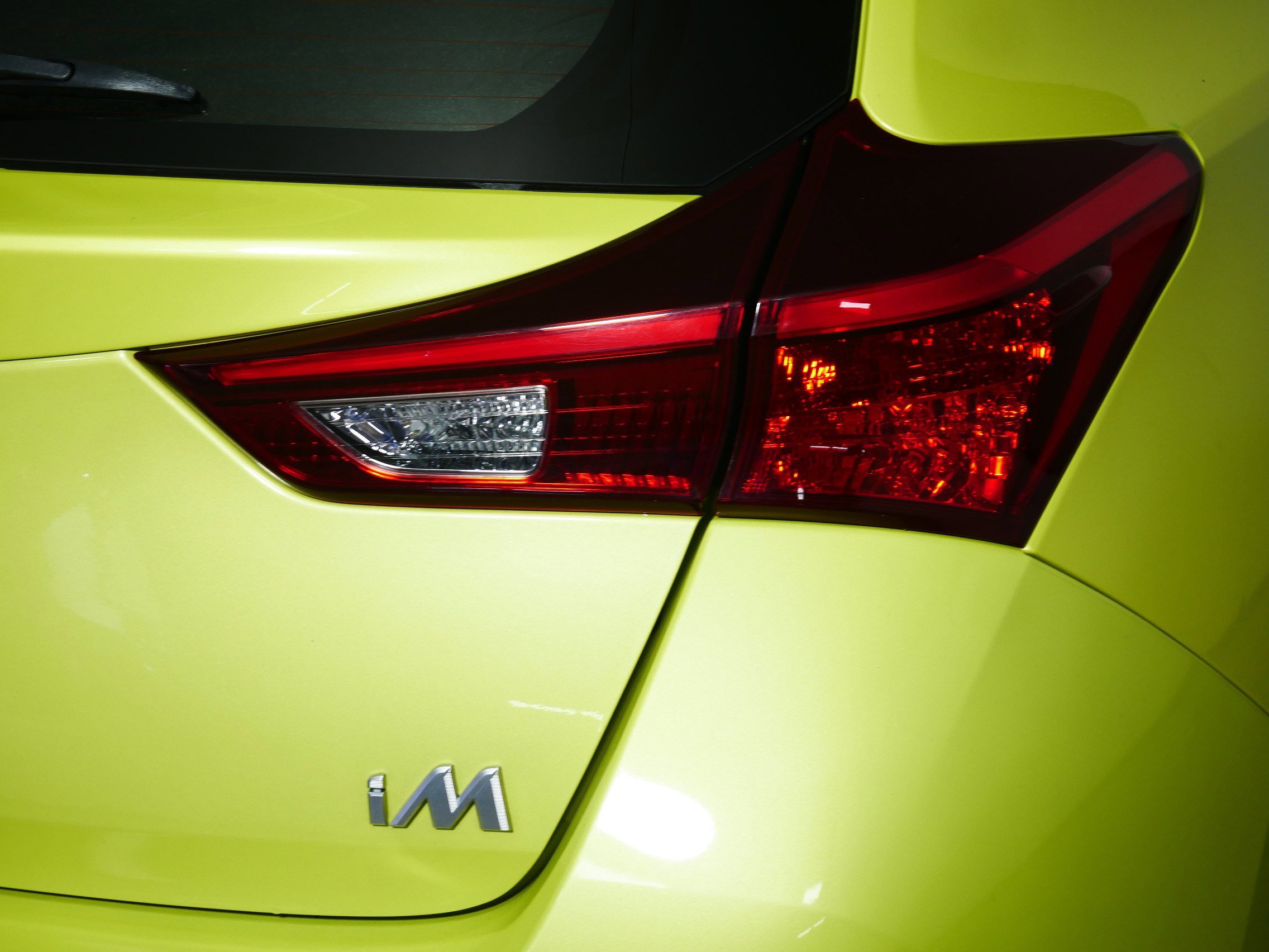 Used 2017 Toyota Corolla iM image 17