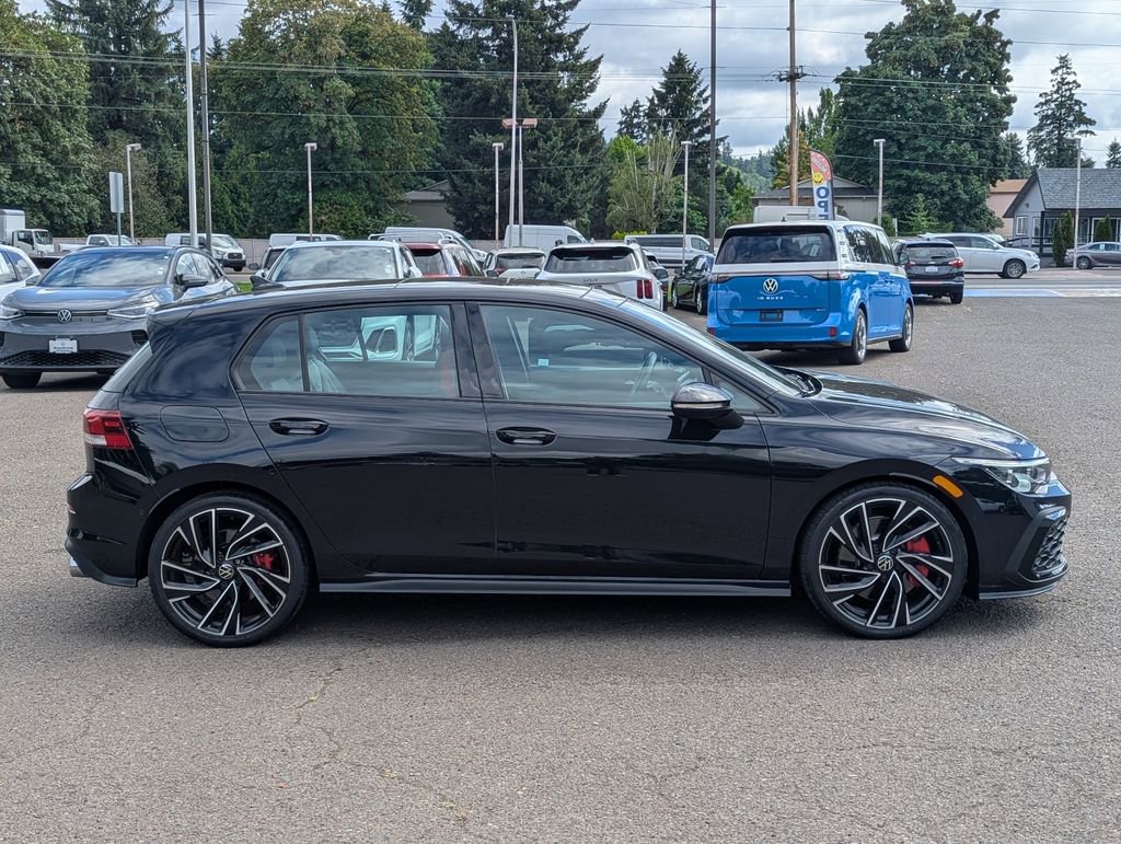 Used 2022 Volkswagen GTI Autobahn FWD image 6