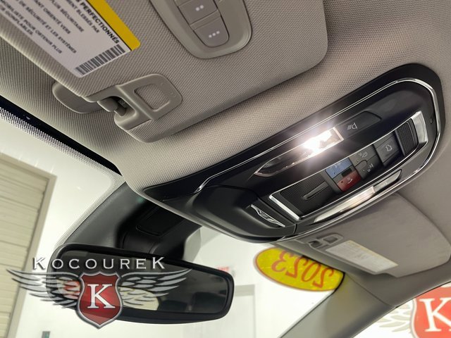 Used 2023 Jeep Grand Cherokee Limited image 18