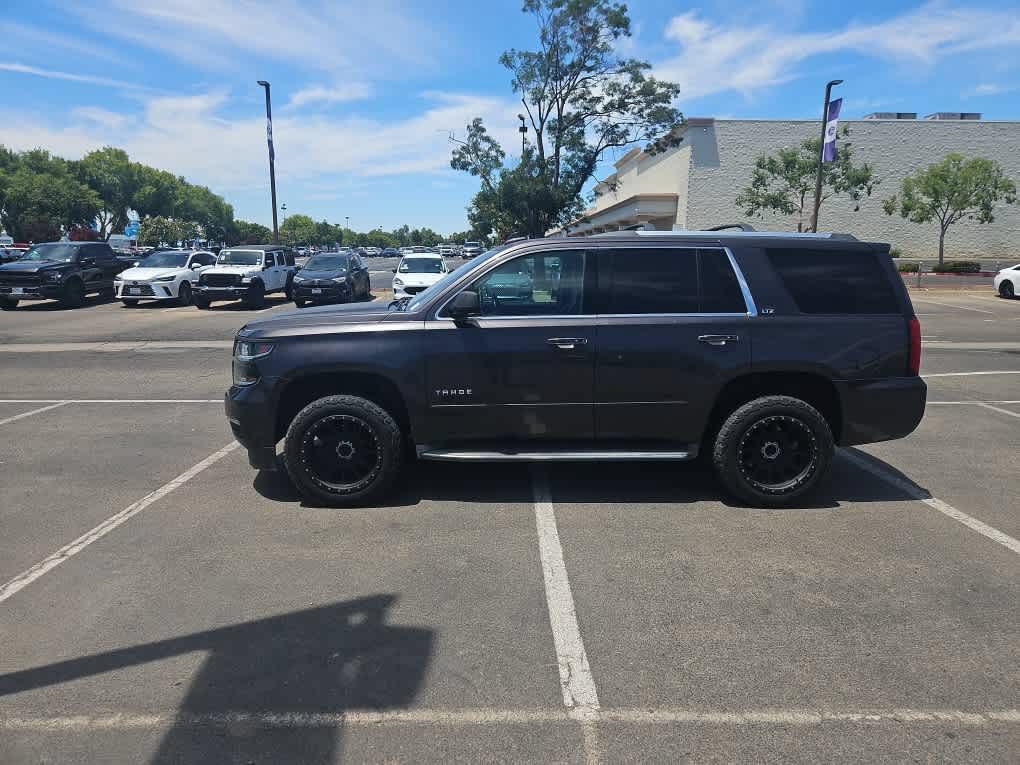 Used 2015 Chevrolet Tahoe LTZ AWD/4WD image 4