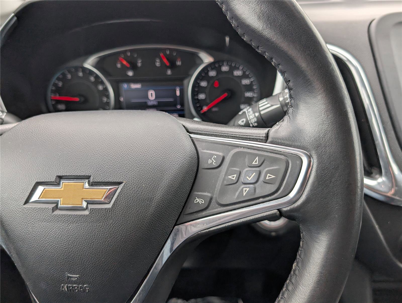 Used 2020 Chevrolet Equinox LT image 24