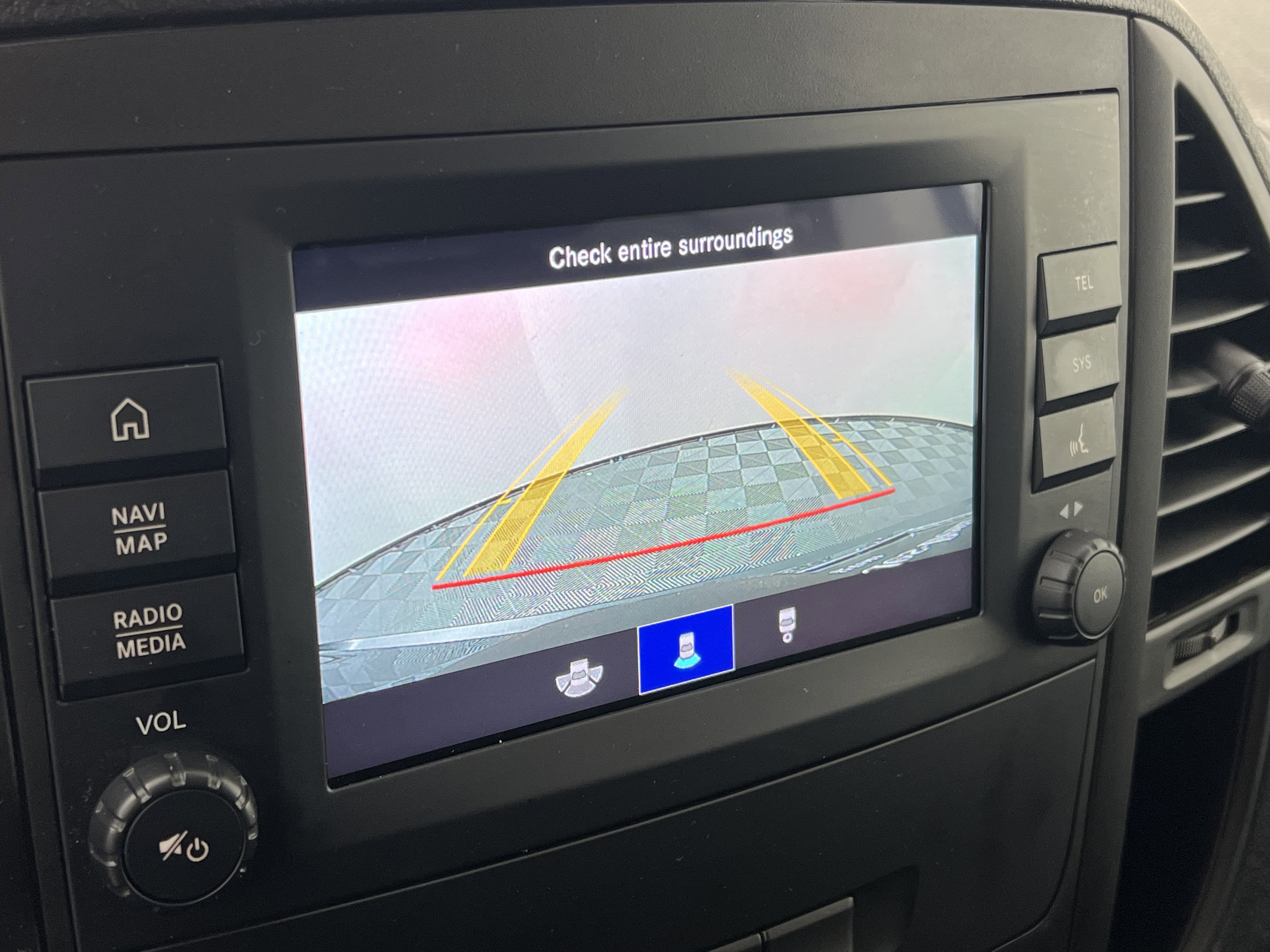 Certified 2023 Mercedes-Benz Metris Passenger image 32