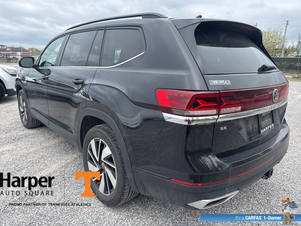 Used 2024 Volkswagen Atlas SE image 3