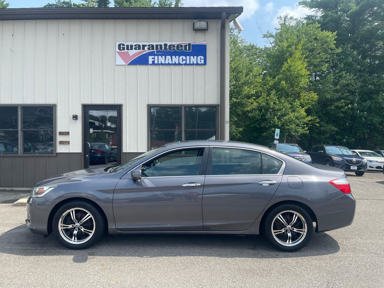 Used 2013 Honda Accord EX image 7