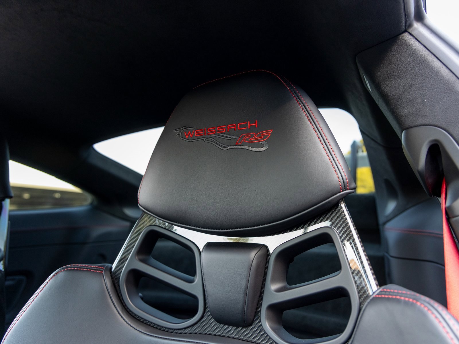 Certified 2024 Porsche 911 GT3 RS image 36