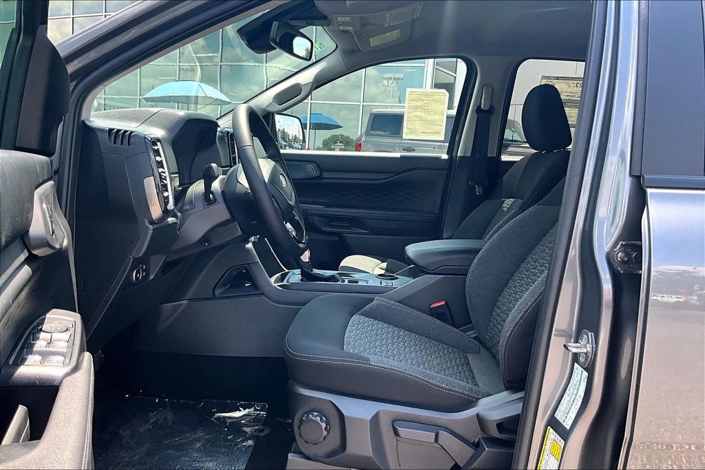 New 2026 Ford Ranger XLT w/ Trailer Tow Package RWD image 9