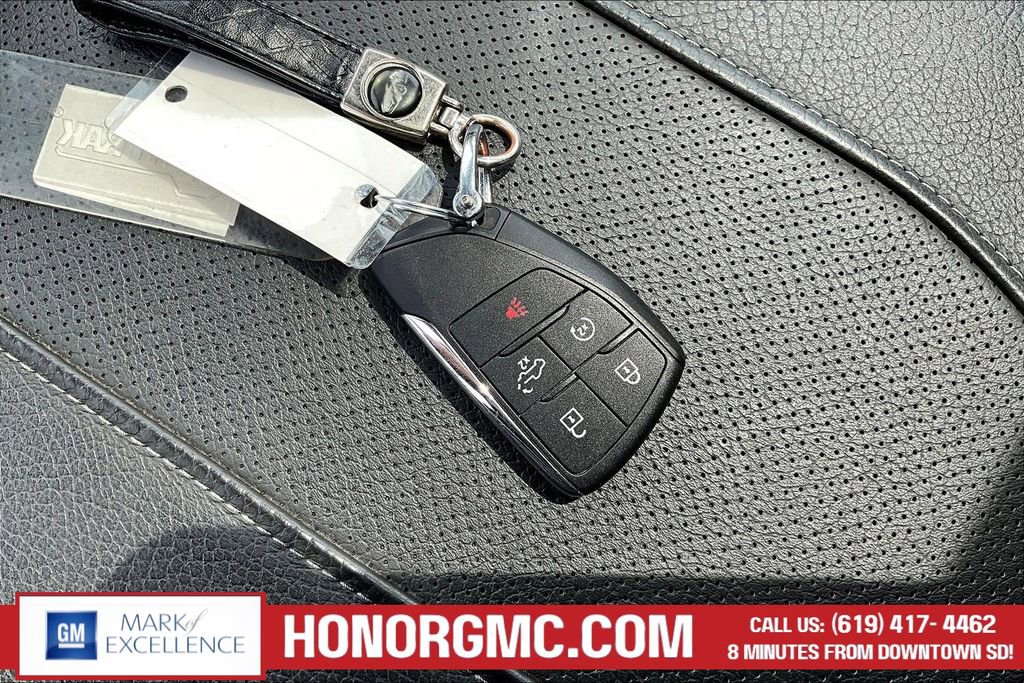 Used 2024 GMC Sierra 1500 Denali w/ Technology Package AWD/4WD image 35