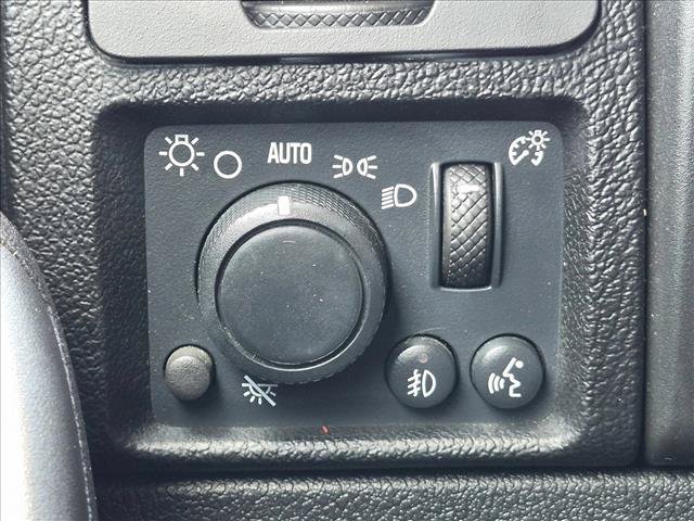Used 2008 HUMMER H3 w/ Chrome Appearance Package AWD/4WD image 15