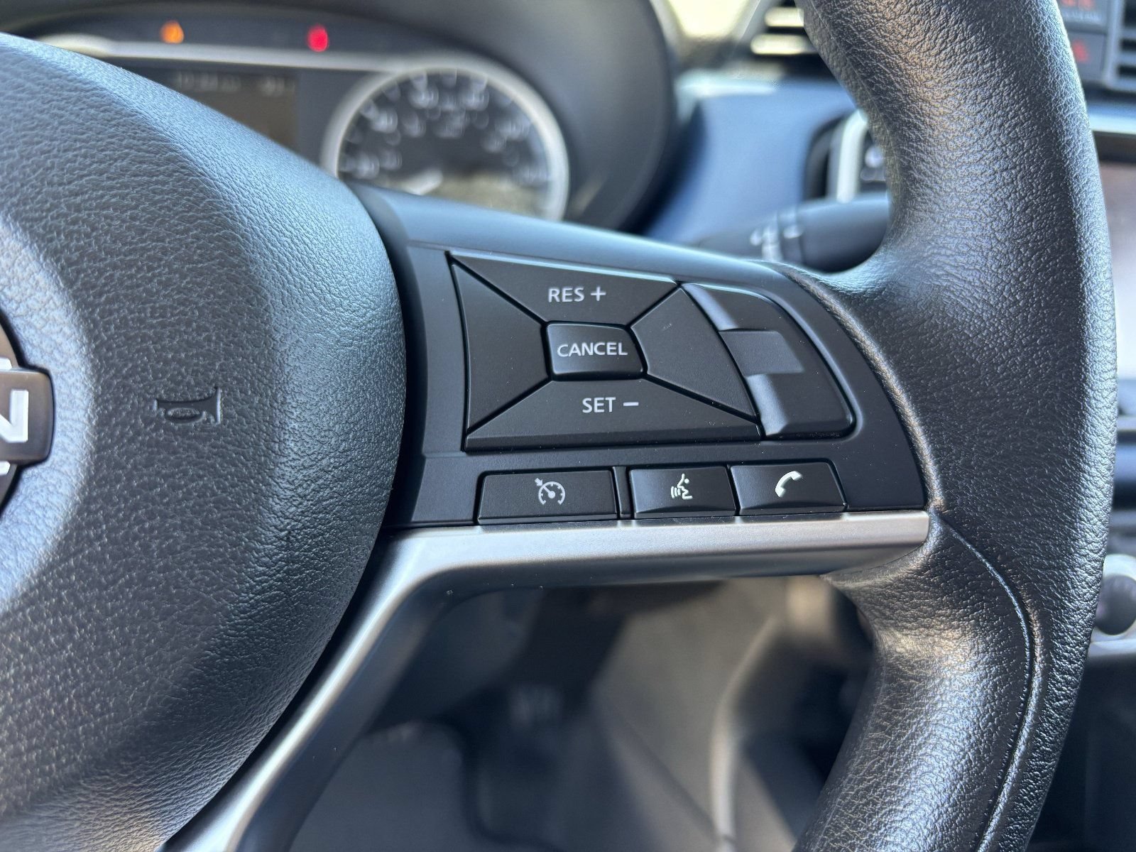 Used 2025 Nissan Versa SV w/ Trunk Package FWD image 29