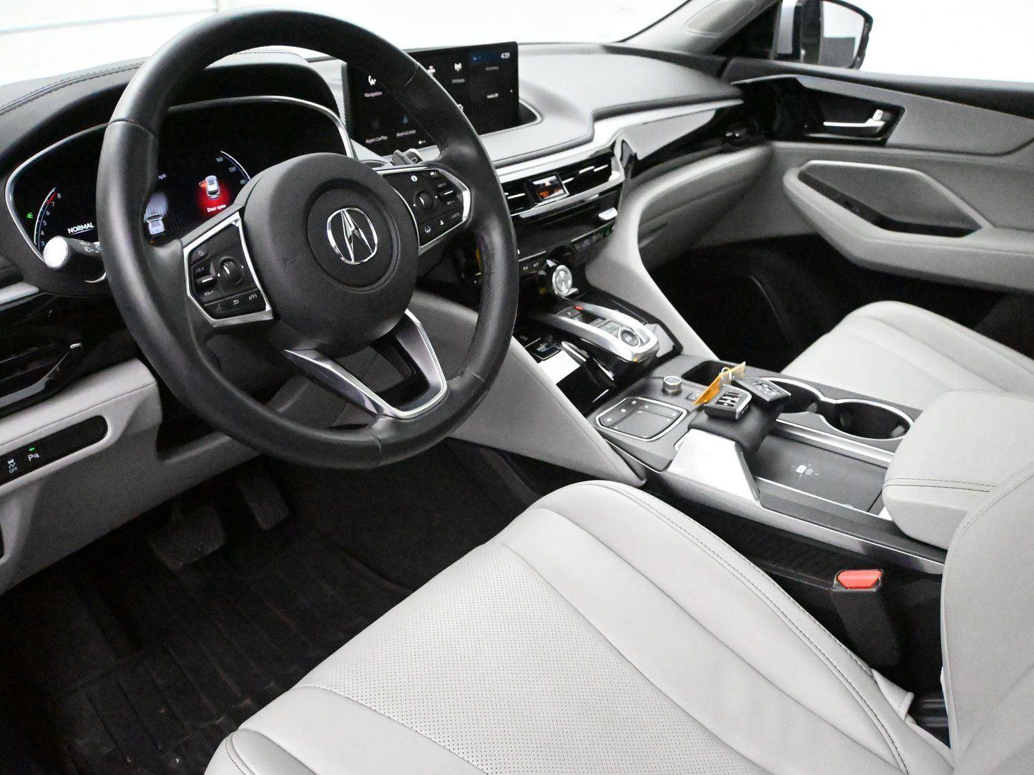 Certified 2023 Acura MDX SH-AWD w/ Technology Package image 5