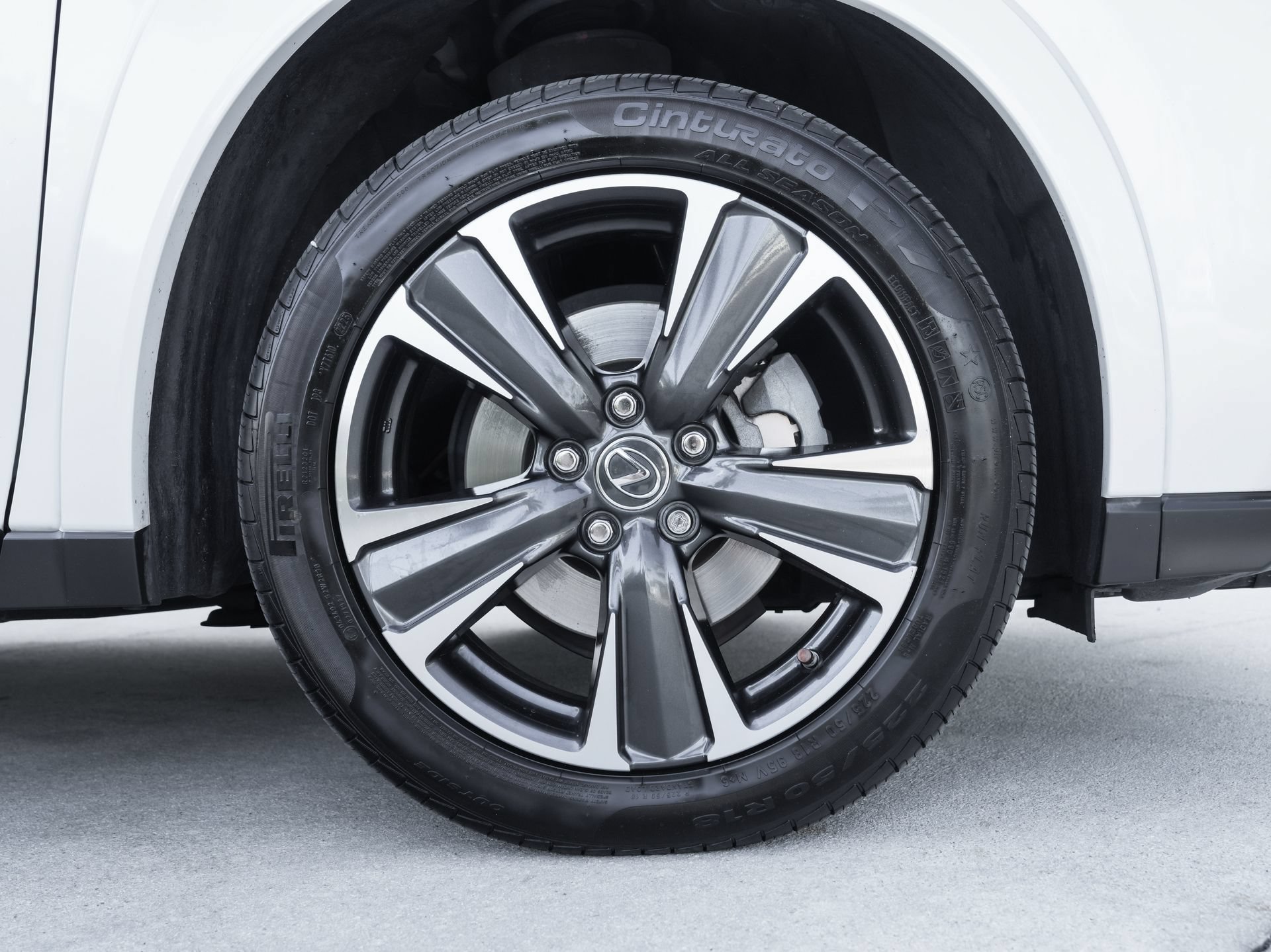 Used 2022 Lexus UX 250h w/ Premium Package AWD/4WD image 29
