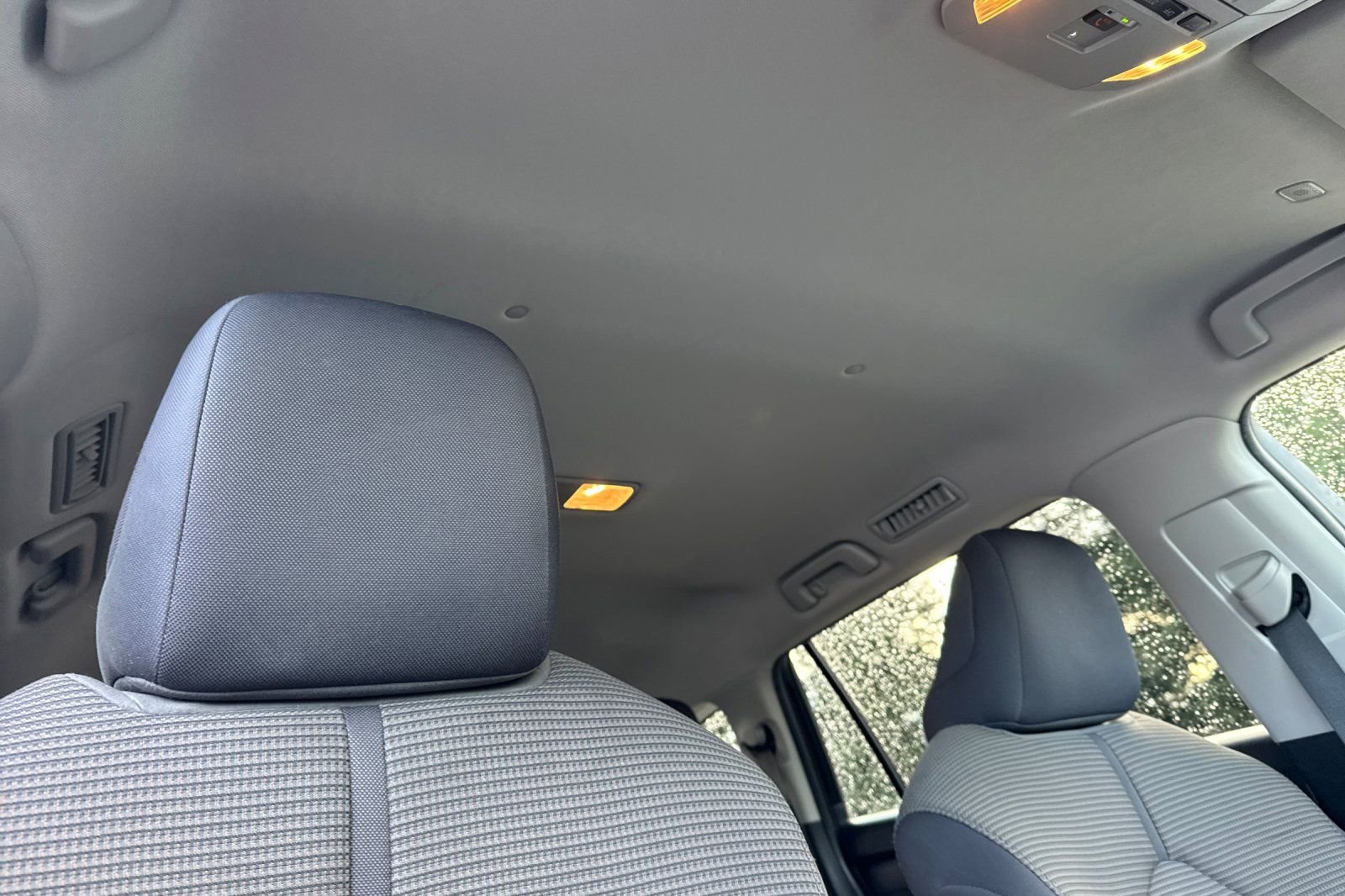 Used 2024 Toyota Highlander LE image 18